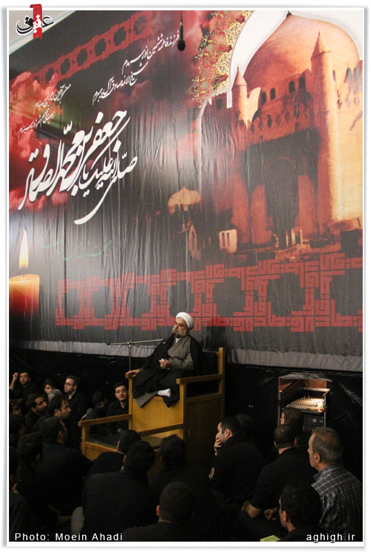 سخنرانی حجت الاسلام رنجبر در مسجد الهادی