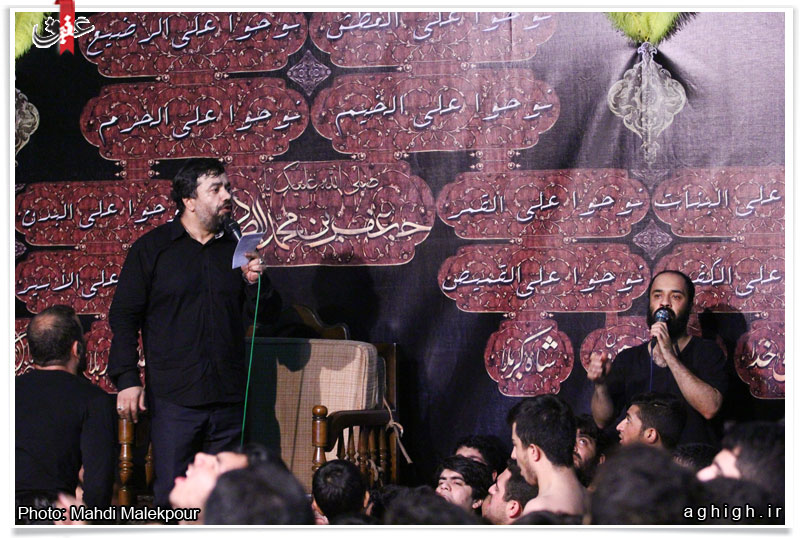 حاج محمود کریمی  و حاج عبدالرضا هلالی در هیئت عشاق العباس