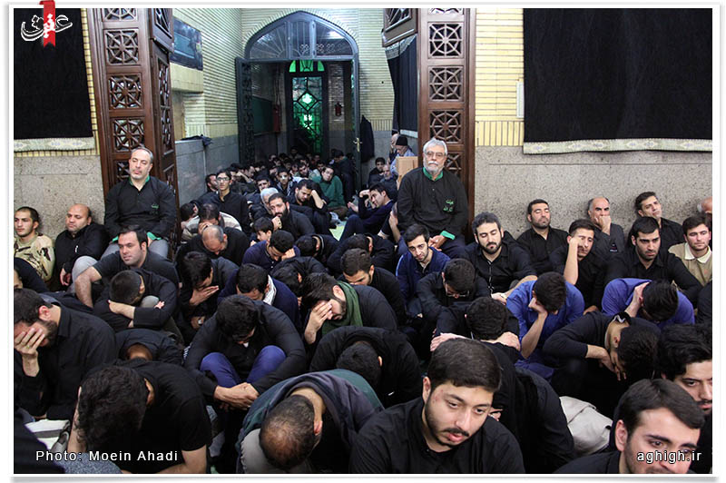 محرم 93 مداحی حاج محمود کریمی در مسجد الهادی
