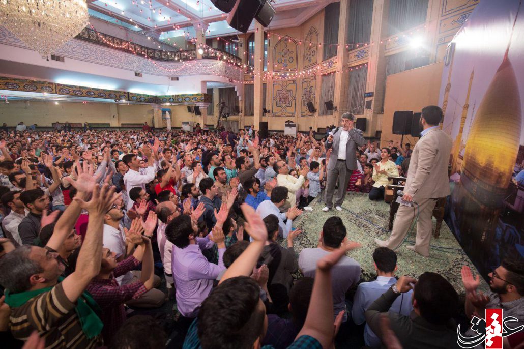 شب ولادت امام حسین(ع) در هیئت مکتب الزهرا(س)