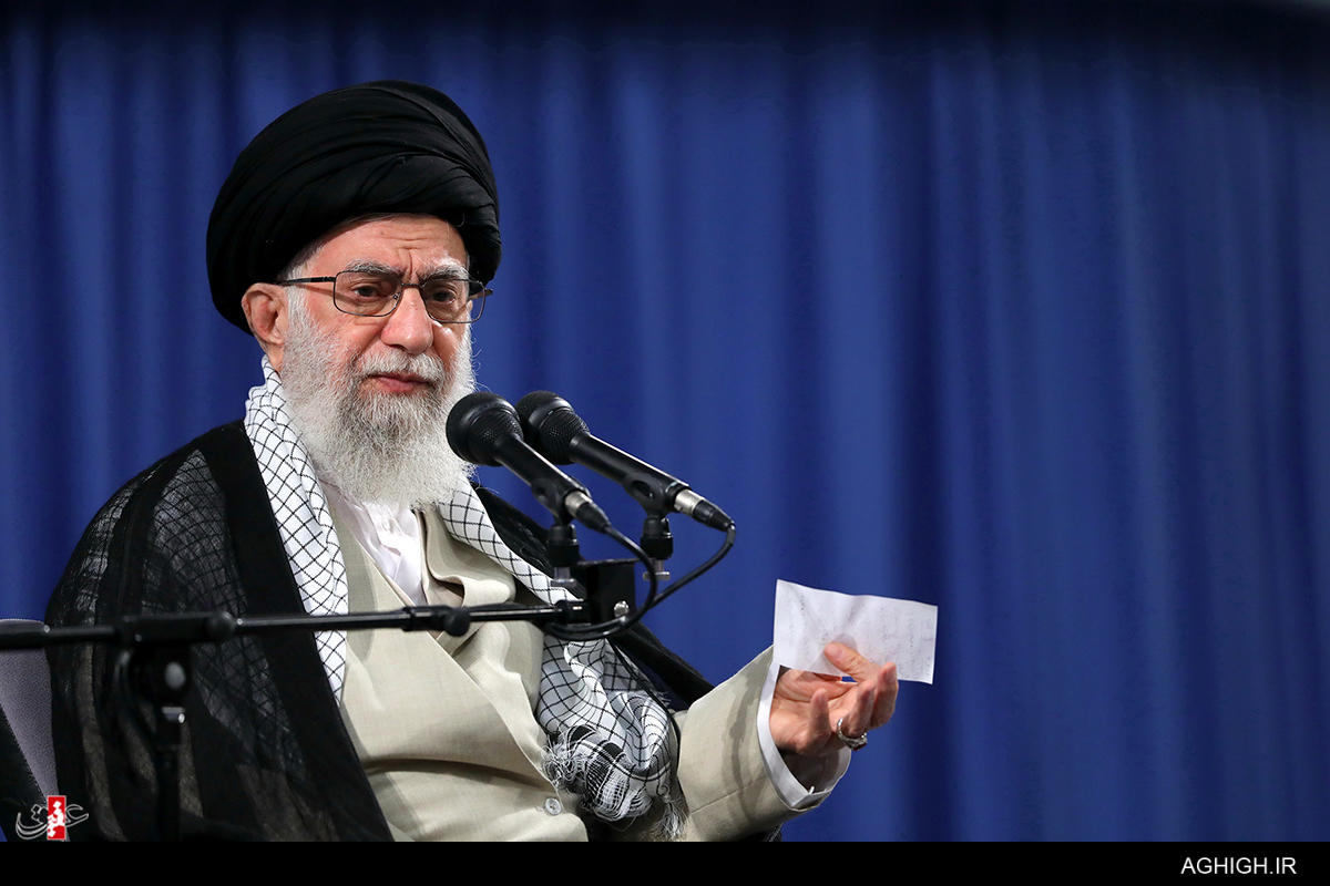 حج یک عمل سیاسی است/ دولت سعودی وظیفه تأمین امنیت زائران را دارد