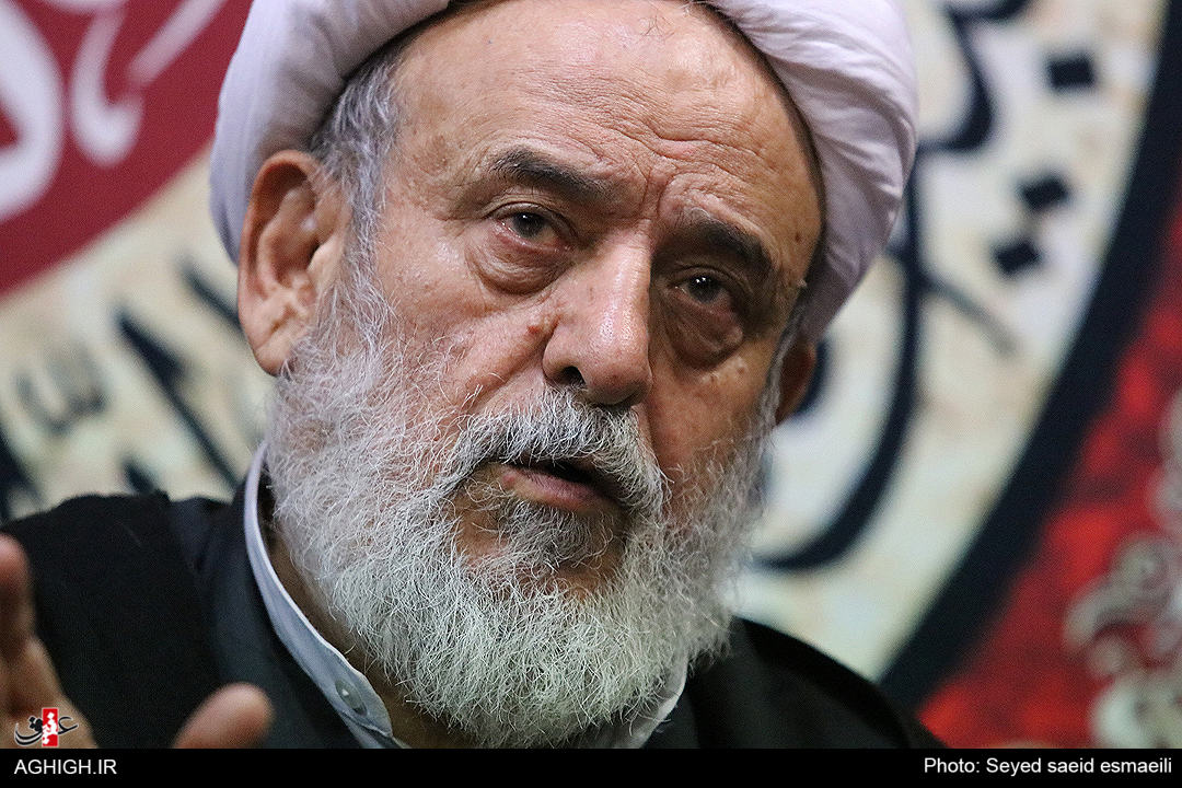 راهپیمایی بزرگ اربعین کمر استکبار جهانی را شکسته است/ زیارت سیدالشهدا واجب است/ اربعین علامت ایمان است