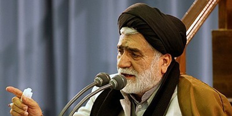 به جرم مداحی در حرم امام رضا(ع) بازداشت شدم+عکس