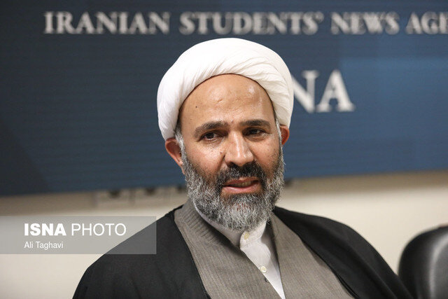 مسافرت های دهه آخر صفر به مشهد را باید تدبیر کرد