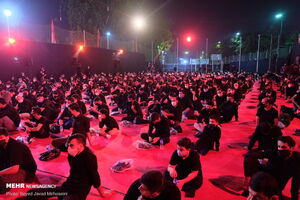 اشعار بسیاری از شاعران مطرح قابلیت اجرا در هیئت ندارد