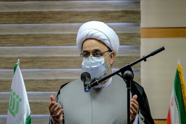 اهانت به مقدسات از راهکارهای استکبار برای تفرقه افکنی است