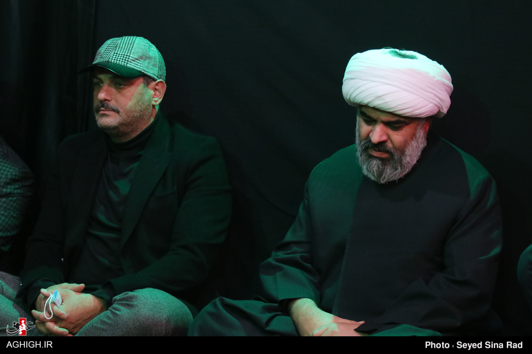 حضور بازیگر و تهیه کننده سینما در روضه خانگی شیخ مصطفی کرمی