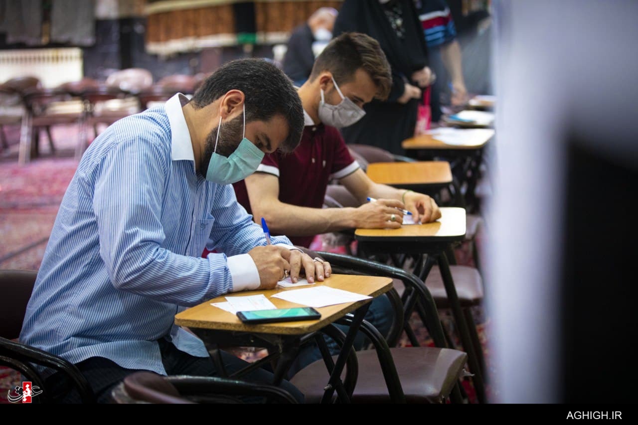 حضور مداحان و سخنرانان پای صندوق رأی+تصاویر