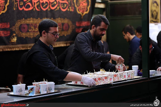 برپایی موکب شهدای مسجد ارک برای جاماندگان اربعین