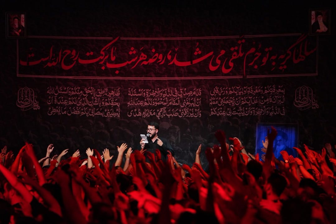 روضه هر شب ما برکت روح الله است+عکس