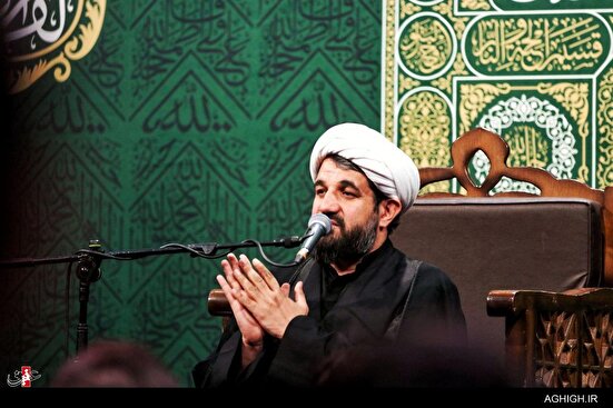 عزاداری شب شهادت حضرت معصومه(س) در هیئت آیین حسینی