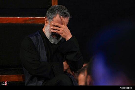 چهارمین شب مراسم عزاداری شهادت حضرت زهرا(س) در حرم امام رضا(ع)