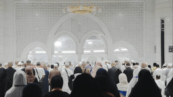 نماز باران در مسجدالحرام اقامه شد+فیلم